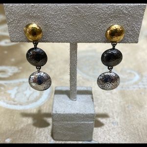 Gurhan triple dangle earrings-24k/ blackened/sil